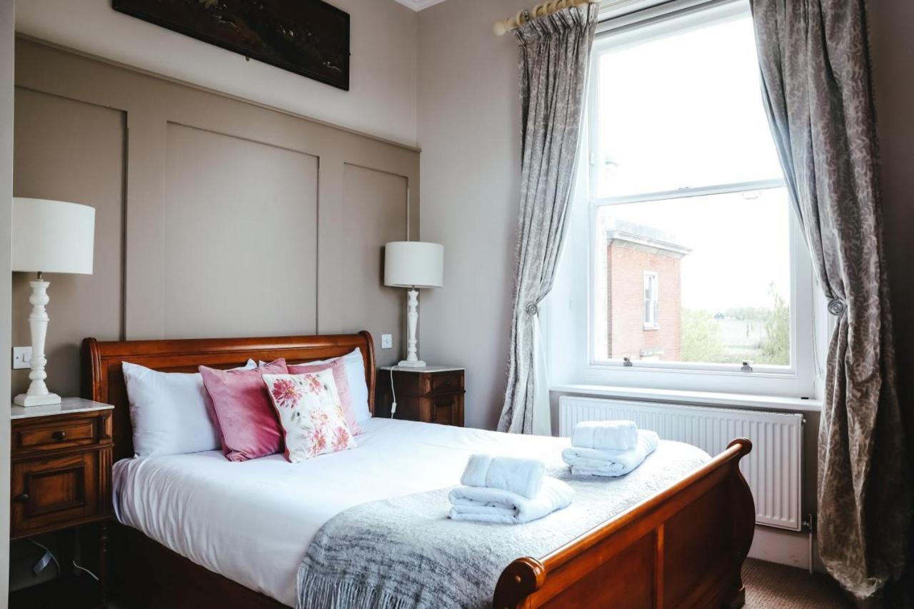 Mount Ephraim B&B Hernhill Екстериор снимка